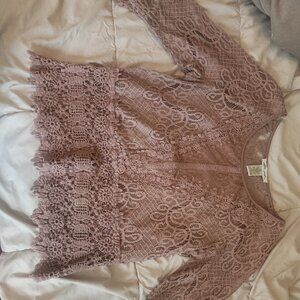 Lace size womens medium top